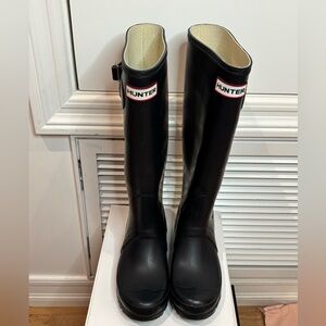 Hunter Dark Blue Tall Rain Boots